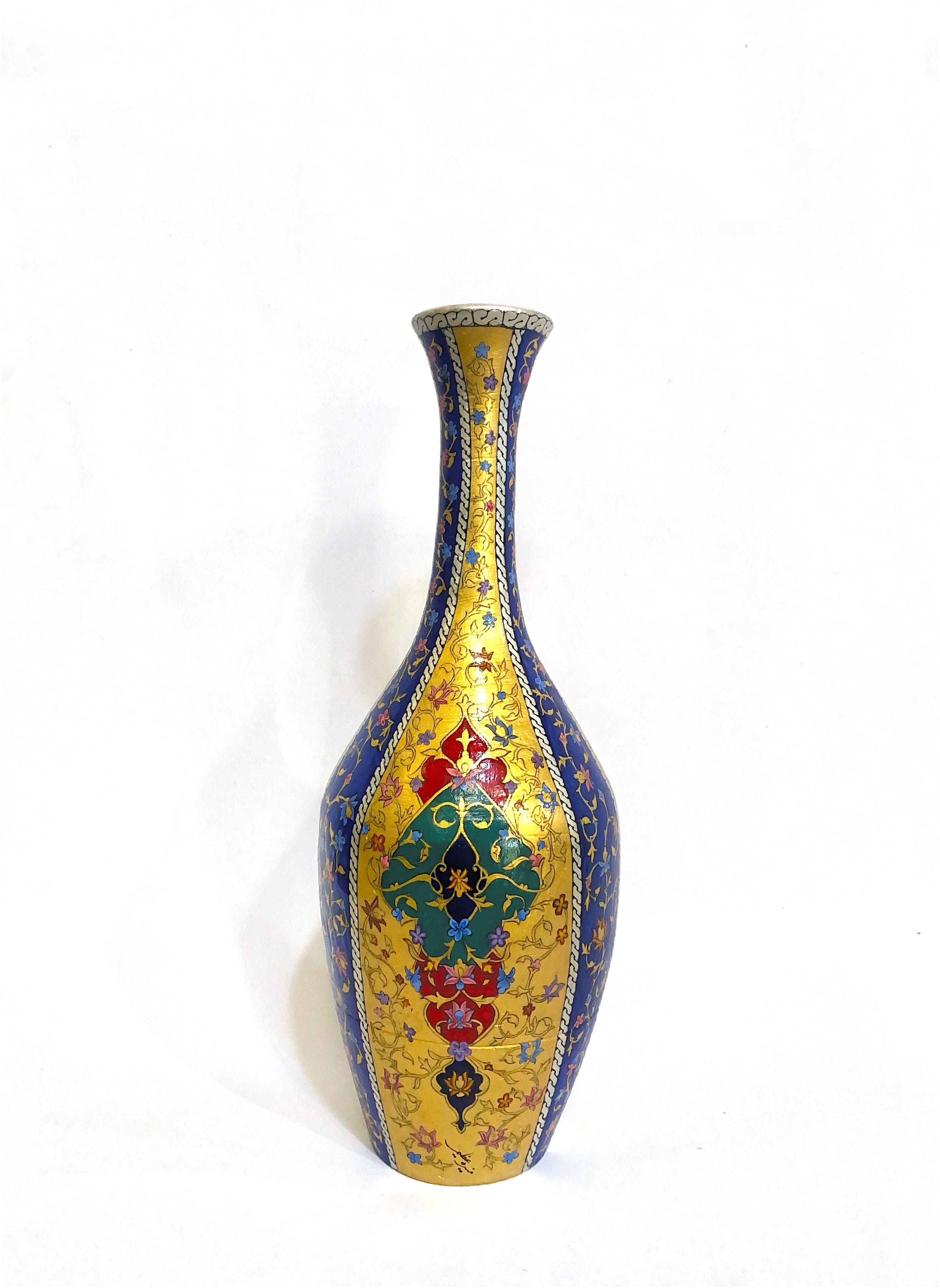 Illuminated pottery jar